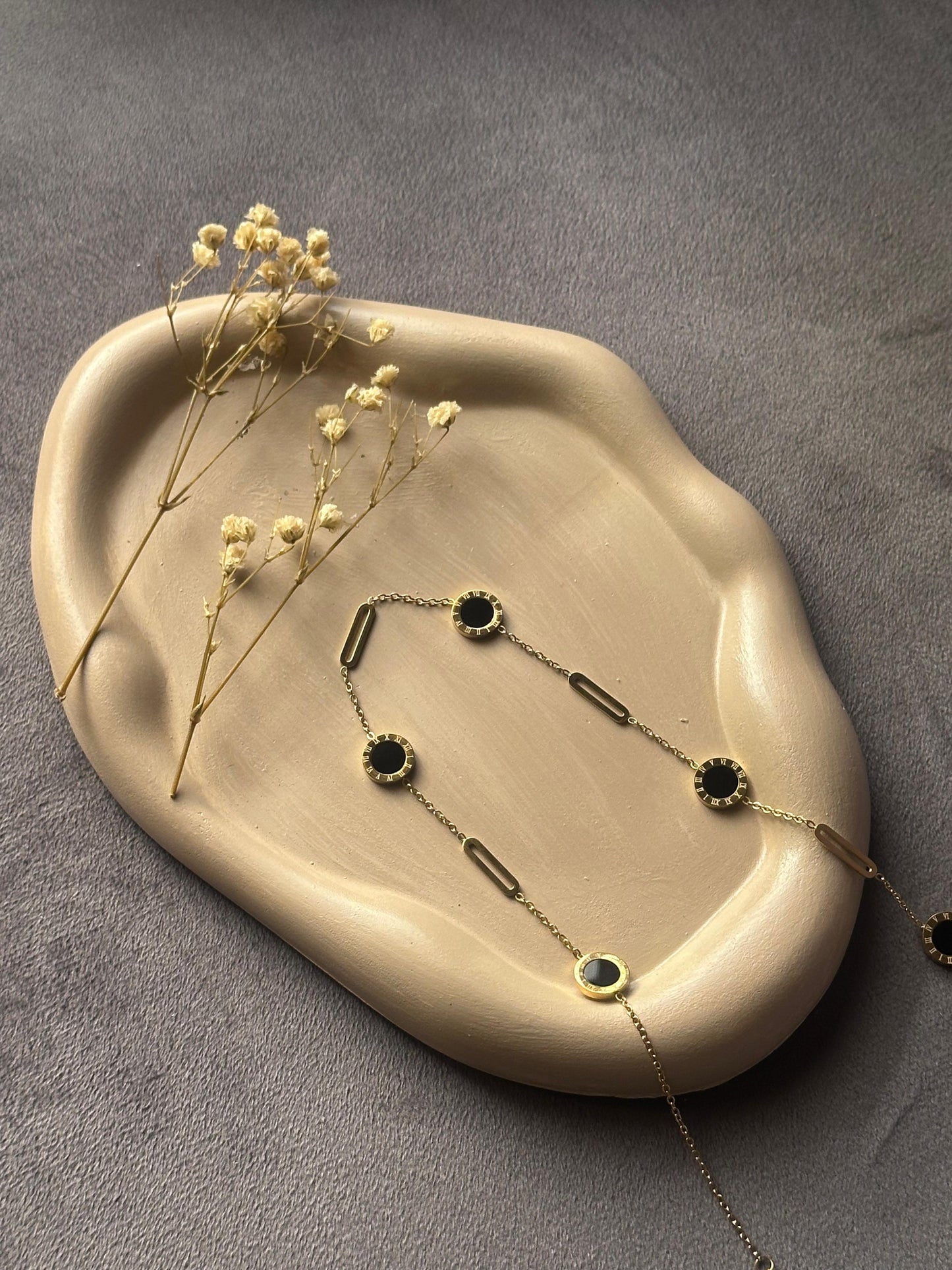 Golden Clock pendent