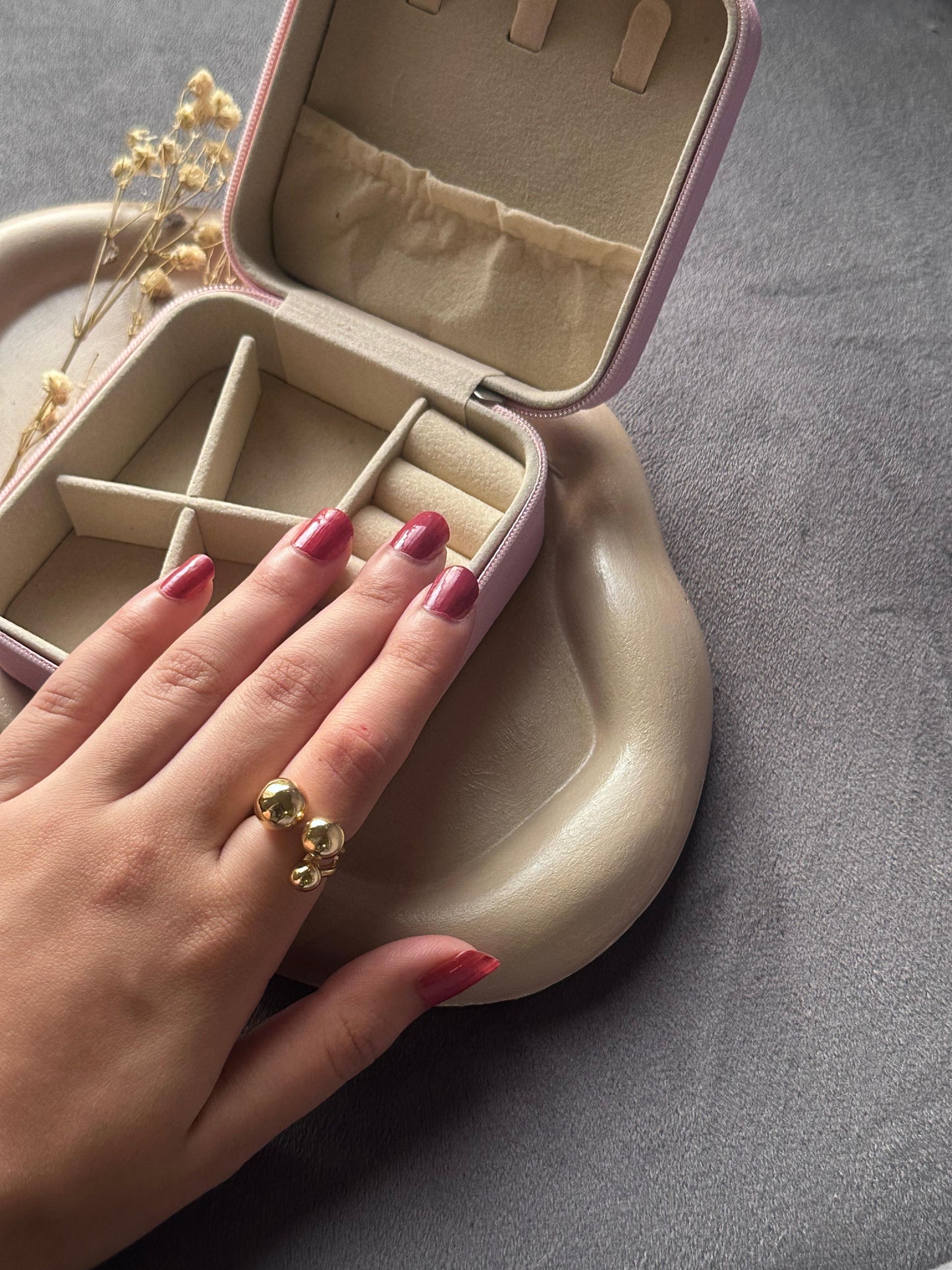 Pair of 3 stainless rings