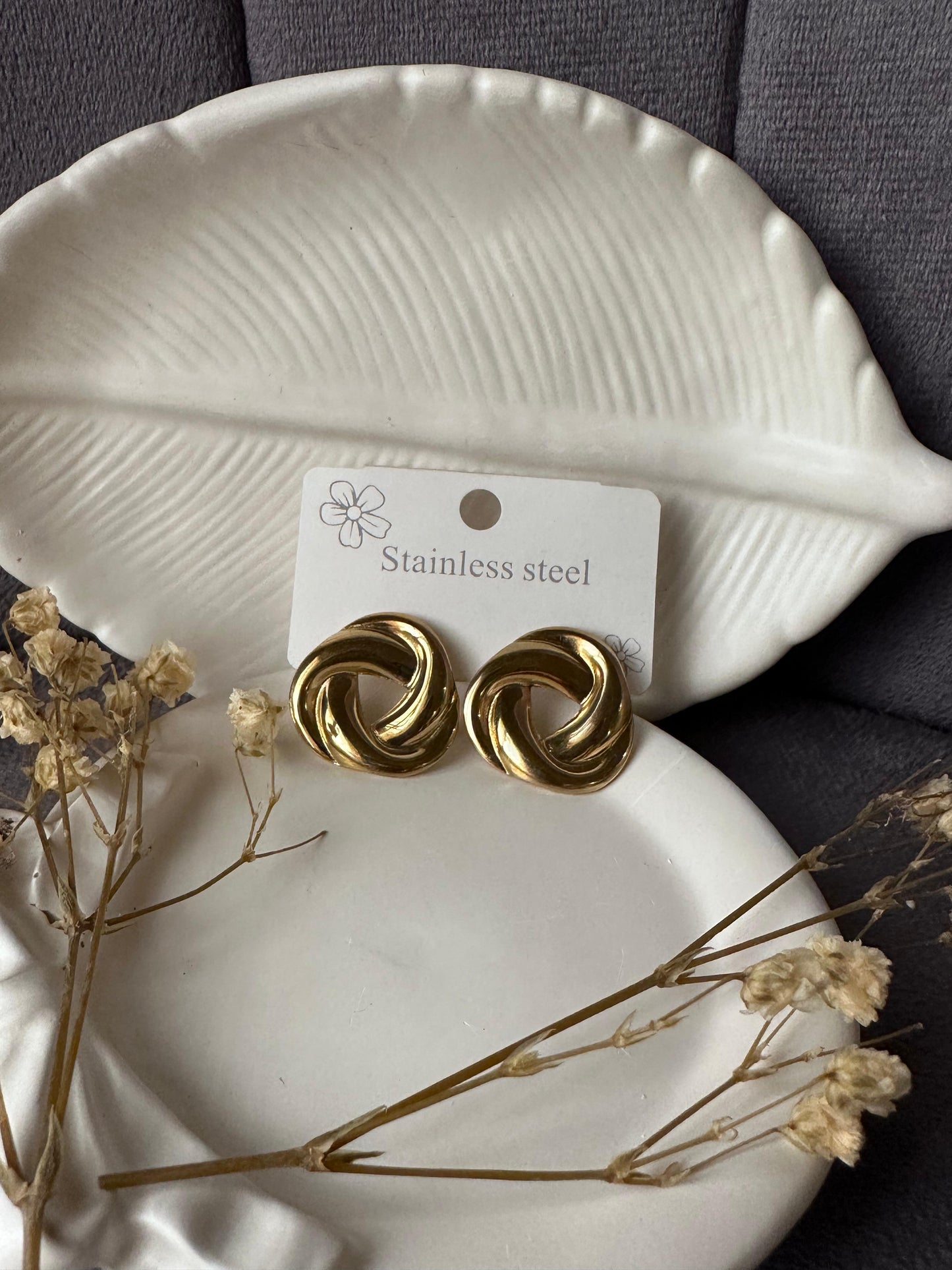 Golden stainless earring