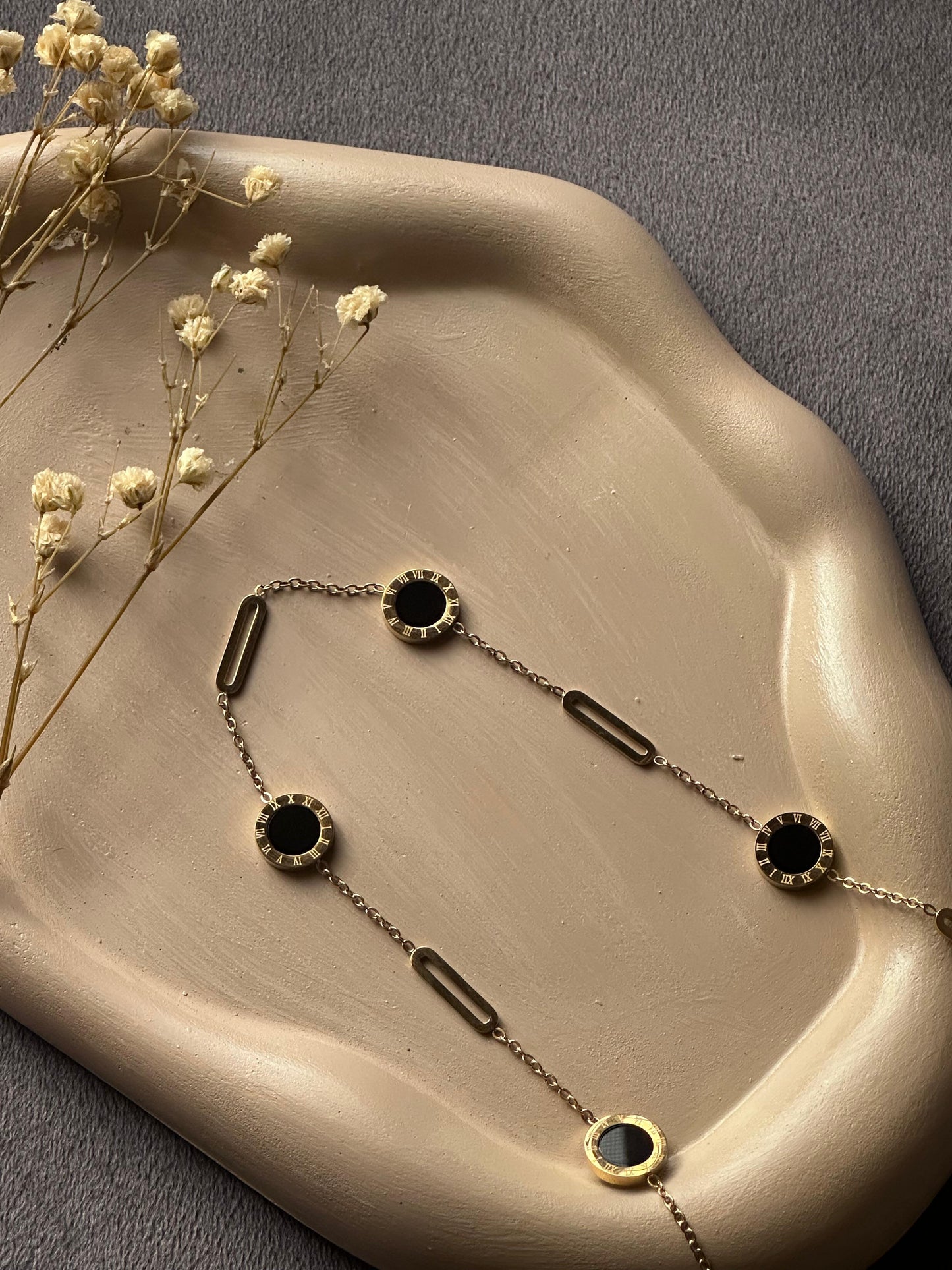 Golden Clock pendent