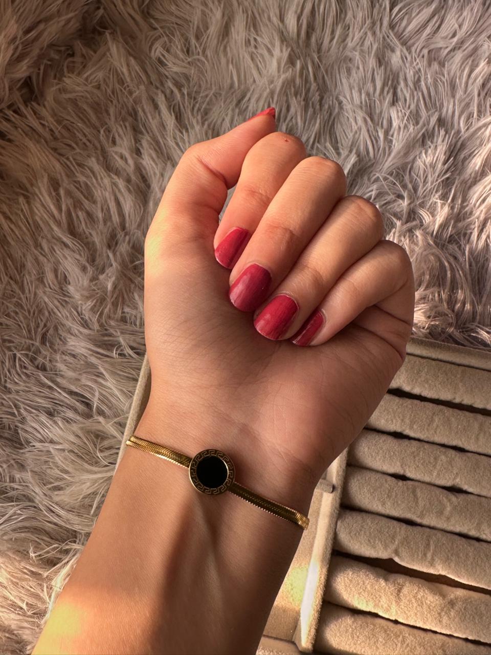 Black dot stainless bracelet