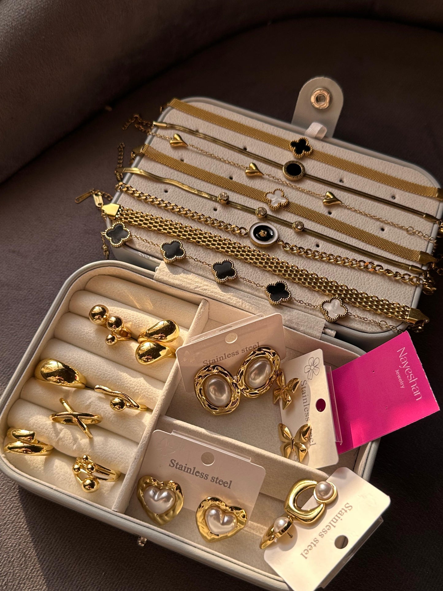 Pair of 3 stainless rings